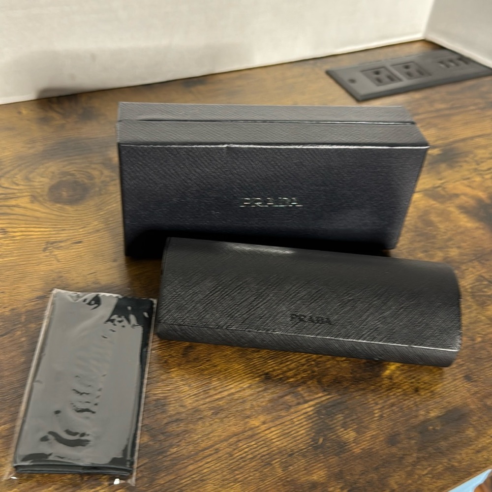 Prada Black Case for eye  Glasses Case Only Luxury Accessory. - Picture 4 of 6